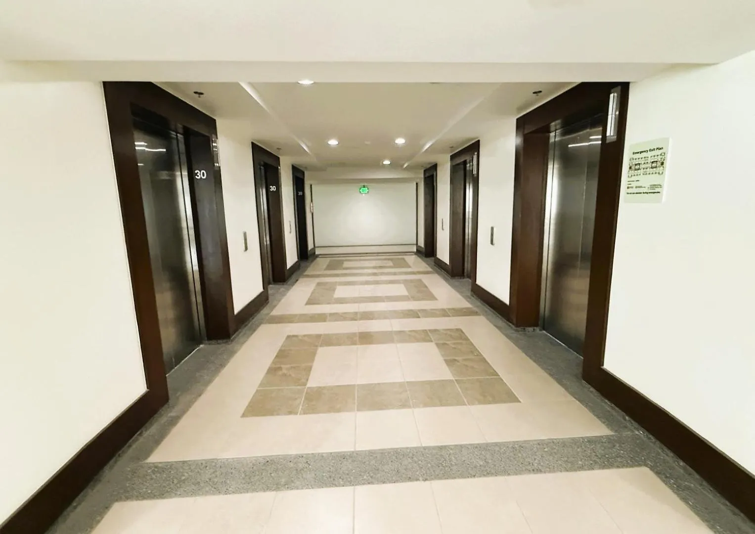 Jfam Suites - Allegra Pasig Condo, With Parking Apartmán Manila