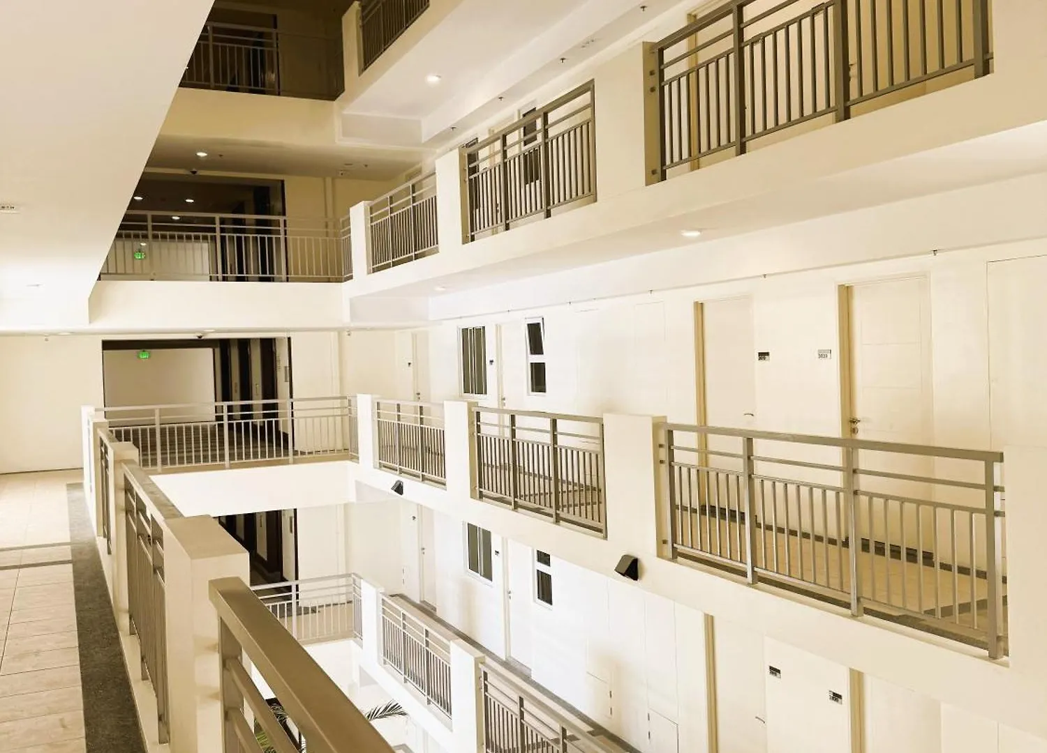 Jfam Suites - Allegra Pasig Condo, With Parking Apartmán