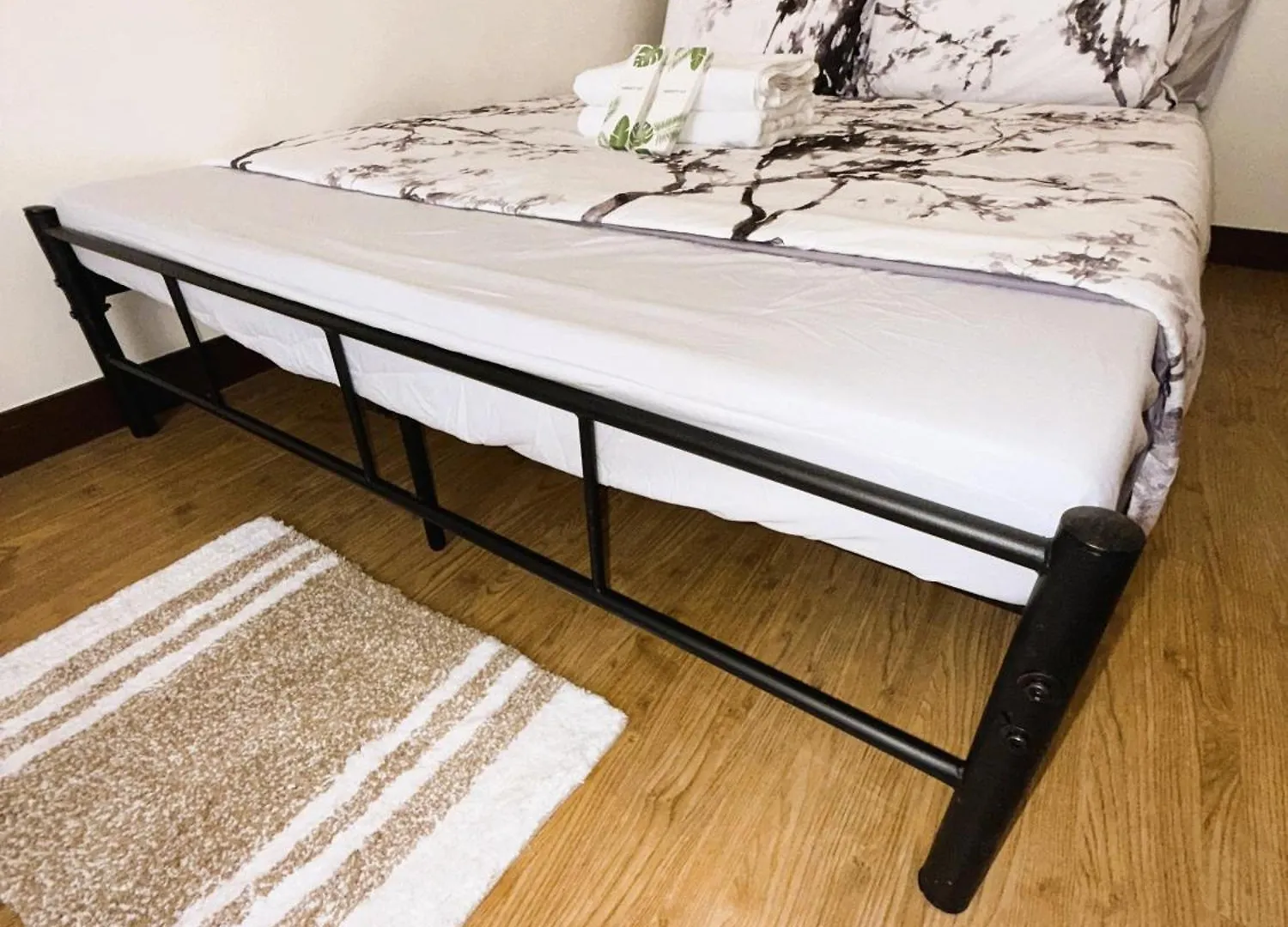 Jfam Suites - Allegra Pasig Condo, With Parking Apartmán Manila