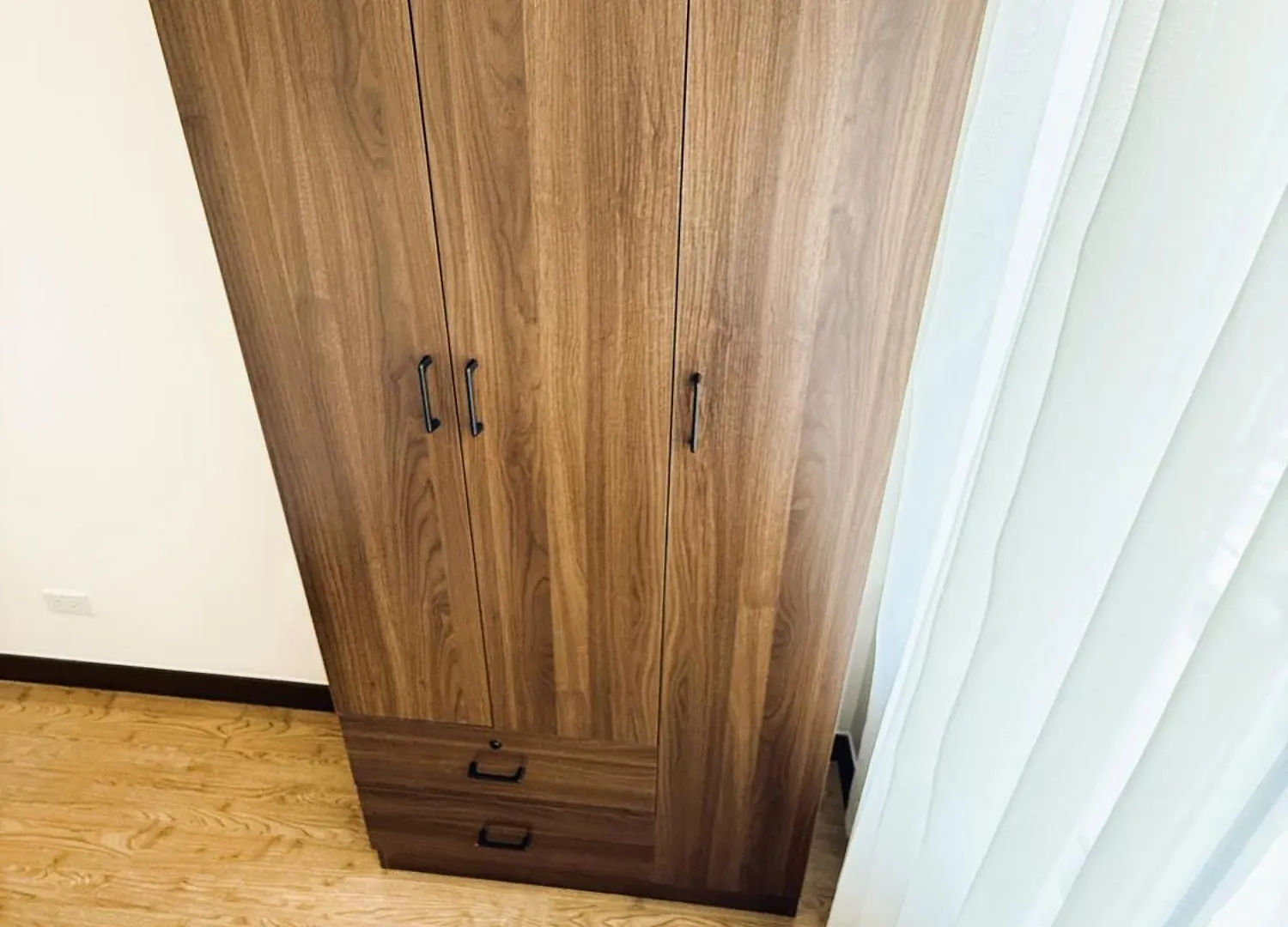 Jfam Suites - Allegra Pasig Condo, With Parking 0*, Manila