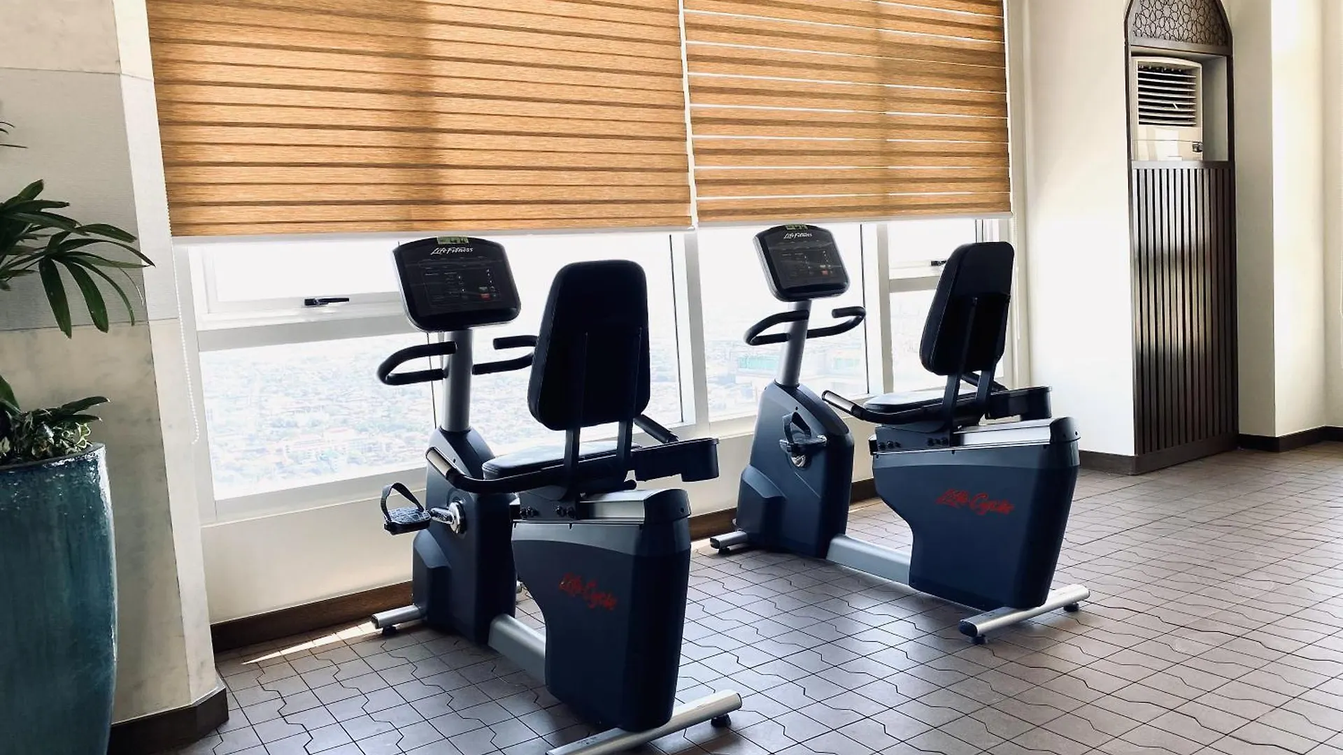 Apartment Jfam Suites Allegra, 60Sqm Condo With Balcony, Free Parking